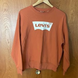Levi’s Crewneck Sweatshirt